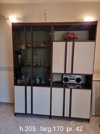 Mobili soggiorno vetrina e credenza in legno