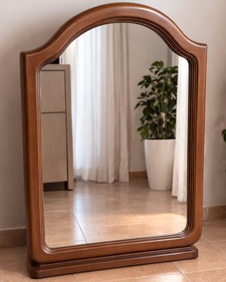 Specchio grande con cornice in legno 