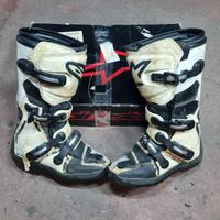 stivali da motocross Alpinestars Tech 3 rotti