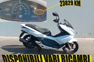 HONDA PCX 125 ANNO 2011 x RICAMBI