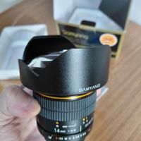 samyang 14mm f2,8 pentax full new 