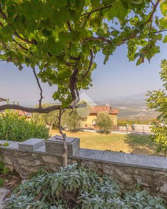 CASA DI CORTE A SANT'AMBROGIO DI VALPOLICELLA