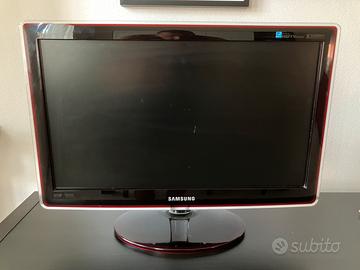 TV  Monitor Samsung P2270HD