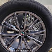 Cerchi e gomme Stelvio