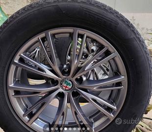 Cerchi e gomme Stelvio