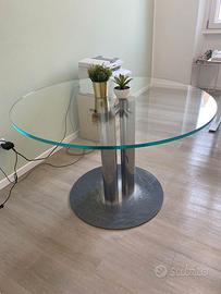 Tavolo rotondo in vetro e acciaio