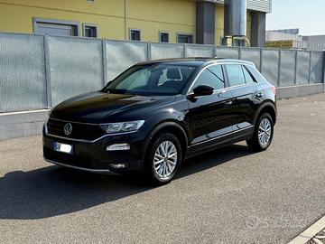 Volkswagen t-roc 1.5 tsi DSG 150 cv
