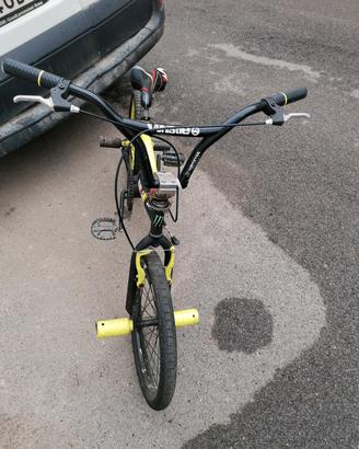 bici ragazzo 