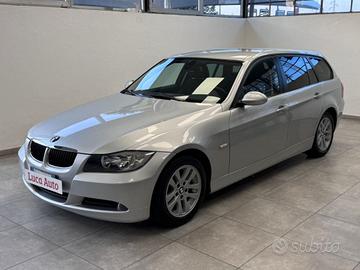 BMW 318 d Touring **