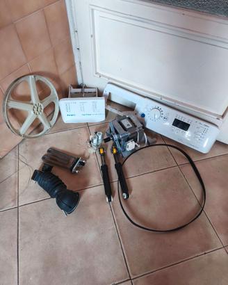Ricambi Lavatrice Indesit 8 kg