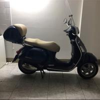 Vespa Gts 250 ie