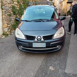 Renault Scenic 1.5 dci