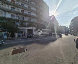 AUTORIMESSA A NAPOLI
