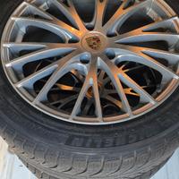 cerchi e gomme termiche  305-40-20 e 275-45-20-