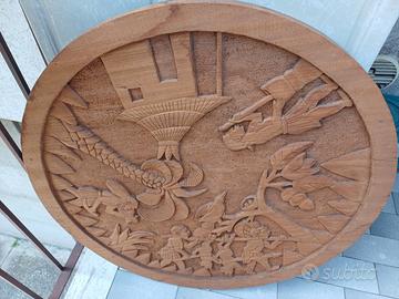 Disco/ piatto in legno cesellato a mano