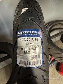Accopiata Metzeler 120/70R 19 60v- 170/60R 17 72v