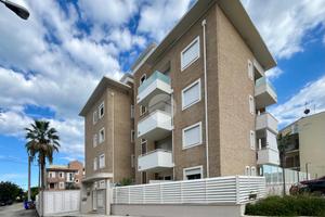 3 LOCALI A SAN BENEDETTO DEL TRONTO