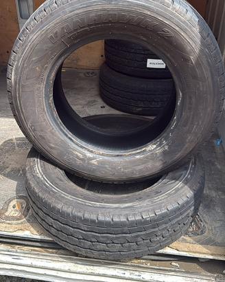 Treno di Pneumatici Firestone 225/65R16C
