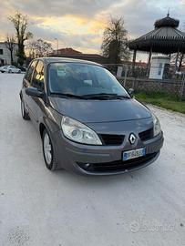 Renault scenic benzina GPL