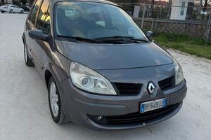 Renault scenic benzina GPL