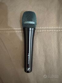 Sennheiser e945 con clip ed astuccio