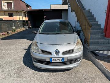 Renault Clio 1.5 dci 4U Pack 5p