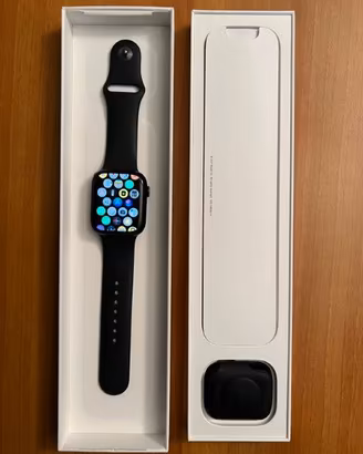 Apple Watch 7 - 45MM