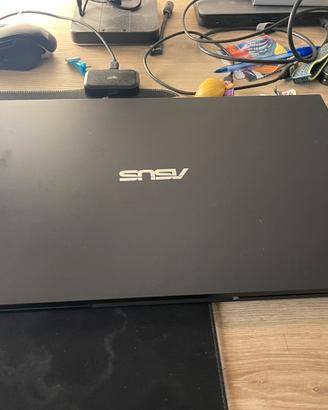 Portatile Asus ExpertBook