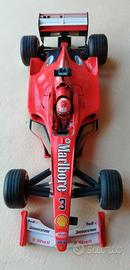 Ferrari f2000.