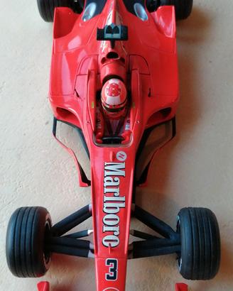 Ferrari f2000.