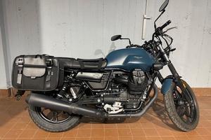 Moto Guzzi V7 III Stone