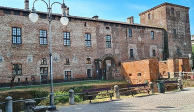 Stanza singola IN ZONA SERVITA DI MELEGNANO