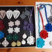 ORECCHINI, COLLANE, BRACCIALETTI A UNCINETTO