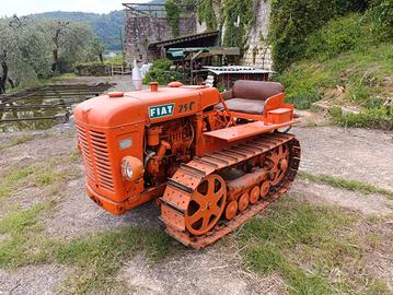 Trattore cingolato FIAT 25
