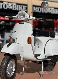 Piaggio Vespa P125X 