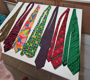 40 Cravatte vintage e moderne seta e altro