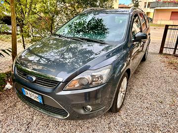 Ford focus 1.6tdci tit.  2008 full option