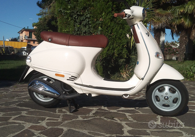 Vespa et 4 50 bianco perla