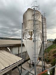 Silos vetroresina per mangime animale 130 qli