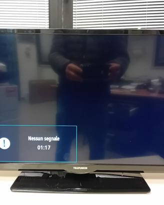 Televisore Telefunken TE28275S27YXA