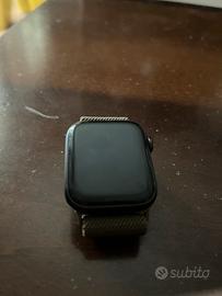 Apple Watch SE 44mm Space Gray Aluminum GPS