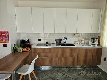 Cucina Stosa Infinity rovere nodato con penisola