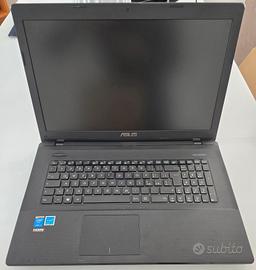 Asus Notebook 17 pollici windows 11 