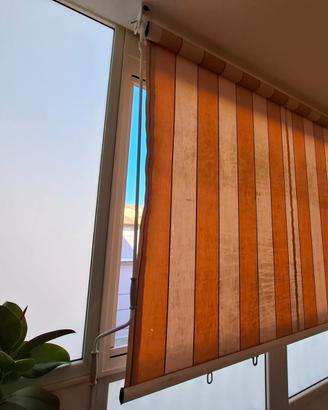 2 tende solari a rullo con braccetti
