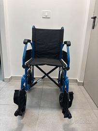 Sedia a rotelle pieghevole Ardea Go + fascia