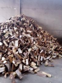 Legna da ardere secca 