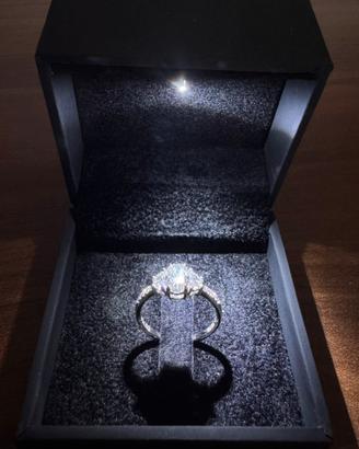 Anello con diamanti naturali certificati GIA