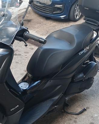piaggio beverly 300
