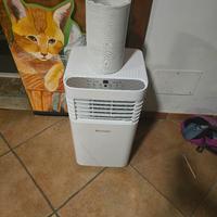 climatizzatore portatile rotelle tubo