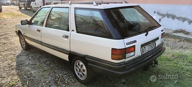 Renault R 21 Nevada 1.7 GTS e Gancio traino